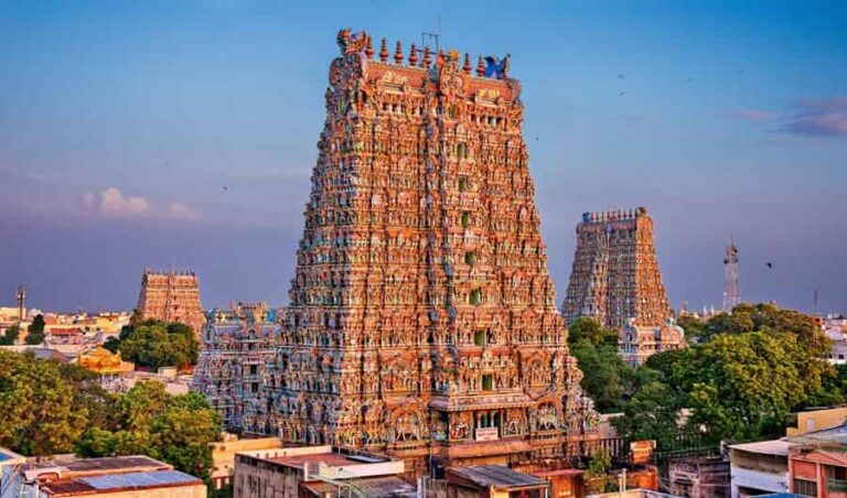 17 Most Popular Temples in South India You Must Visit in 2024