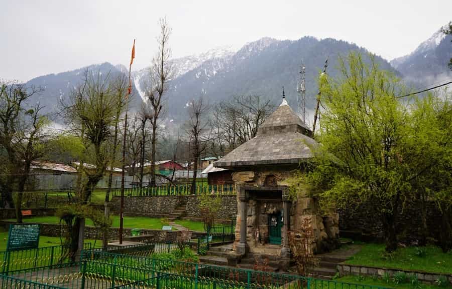 Mamaleshwar Temple