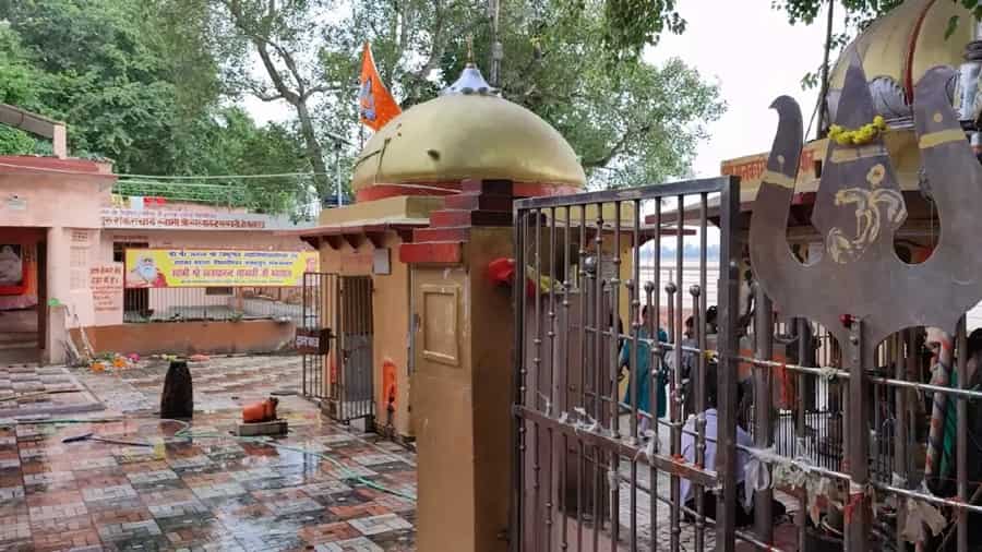 Mankameshwar Temple, Prayagraj